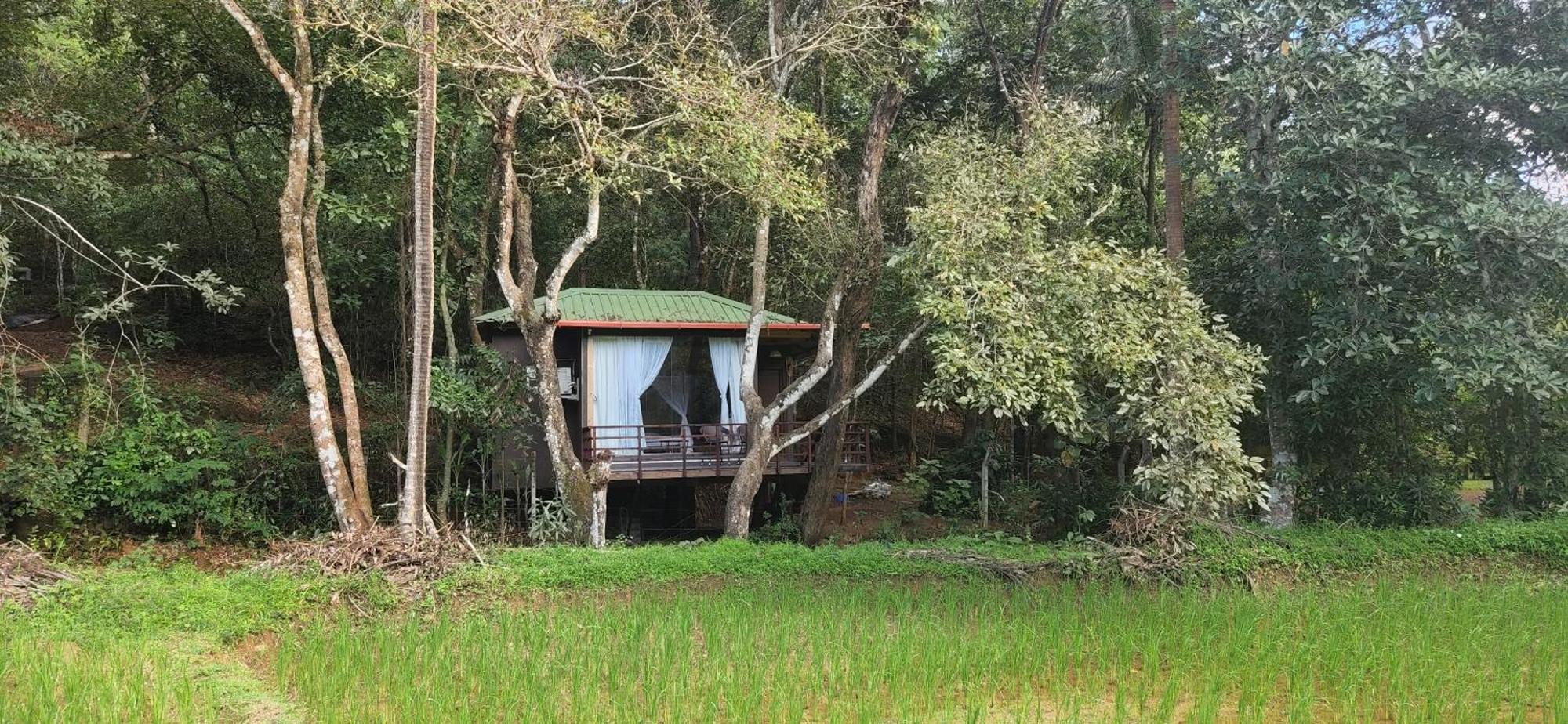 Captain'S Camp Sirsi Luaran gambar